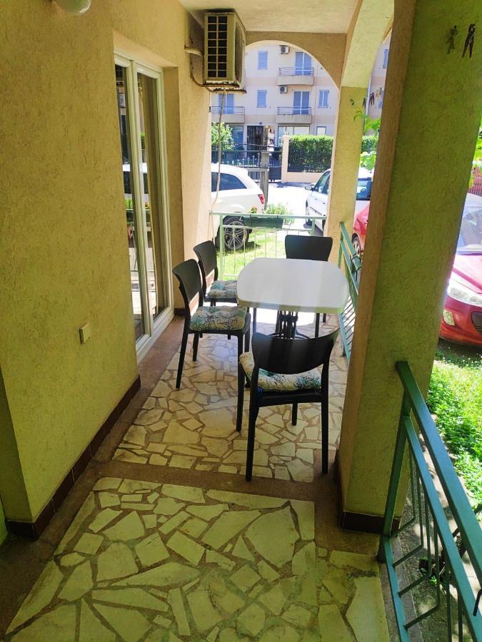 Apartmani Asanovic بودفا المظهر الخارجي الصورة